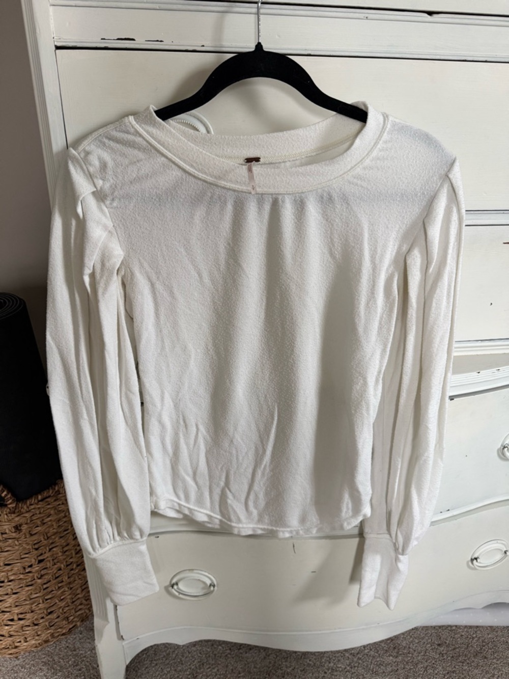 Free People Cream Crewneck Long-Sleeve Pullover